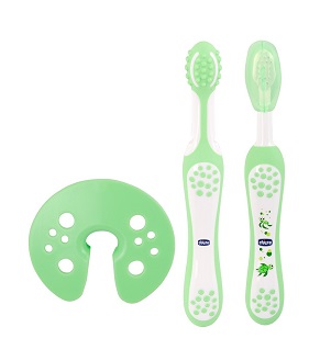 CHICCO SET EVOLUTIVO ORAL CARE - Farmacia Sant Anna SAS del Dott. Mariani Federigo